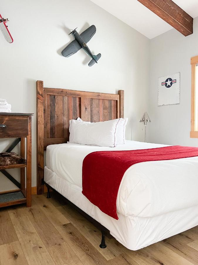 Hotel Cranberry
