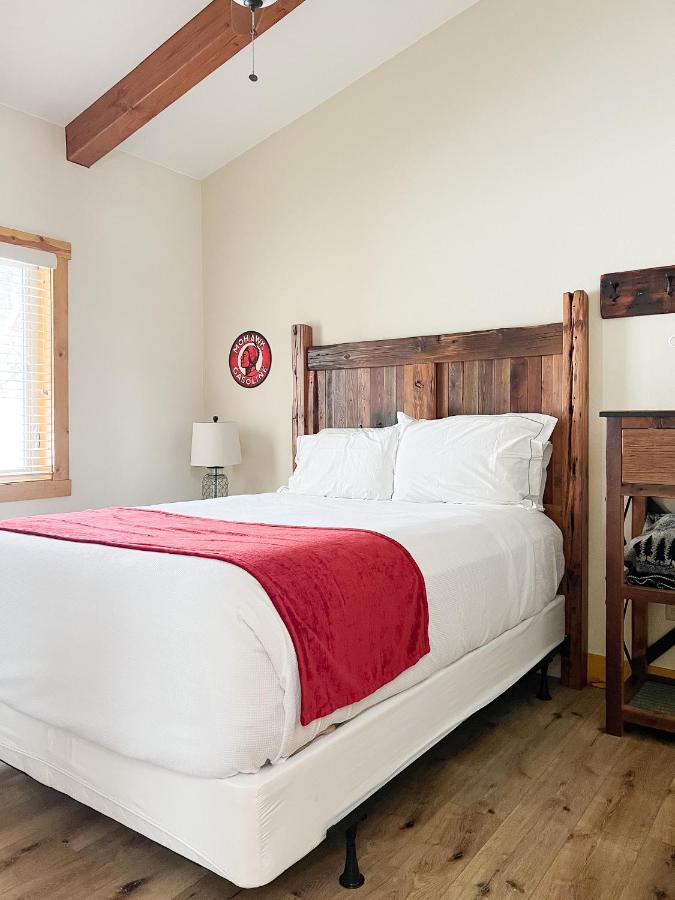Hotel Cranberry